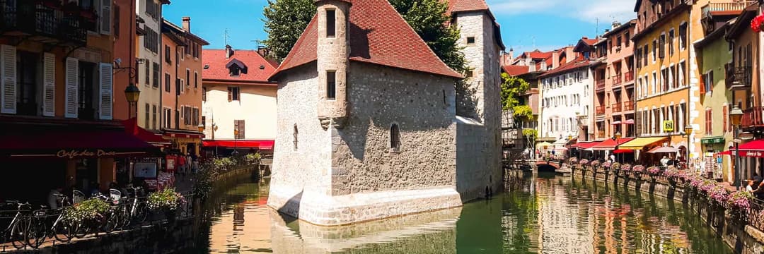 Go and visit Annecy city