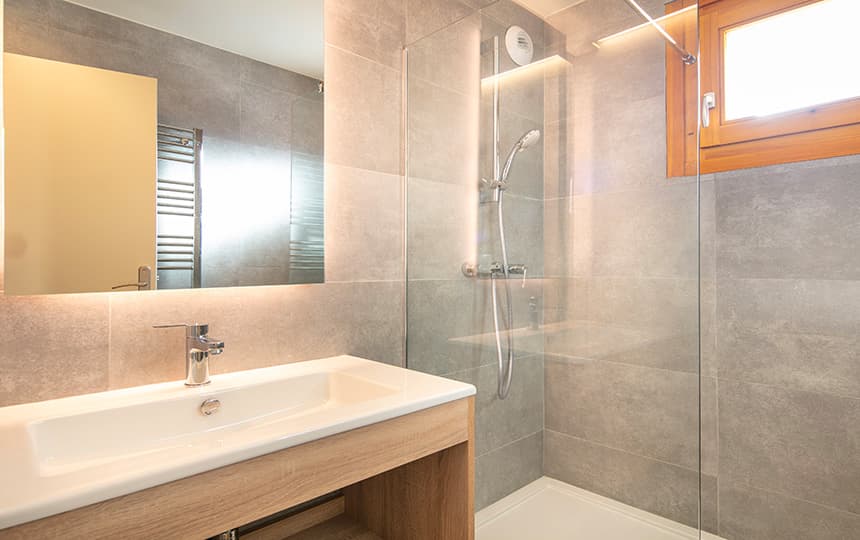 Résidence Beauregarde à Doucy Valmorel - Salle de bain 