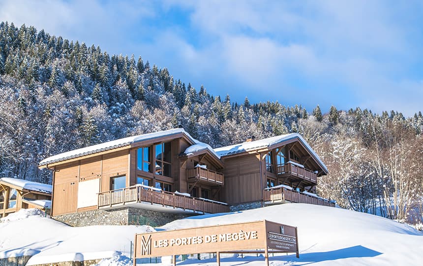 Chalets Les Portes de Megève à Praz sur Arly - extérieur hiver