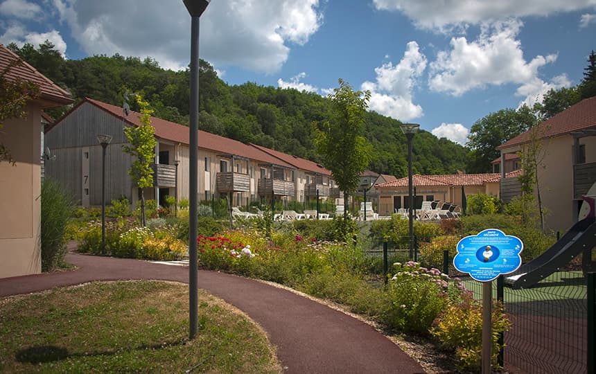 Résidence Le Clos du Rocher aux Eyzies de Tayac - Extérieur
