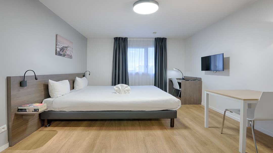 Apparthotel Paris Quai de Marne Vacancéole Vue intérieure Studio ensemble