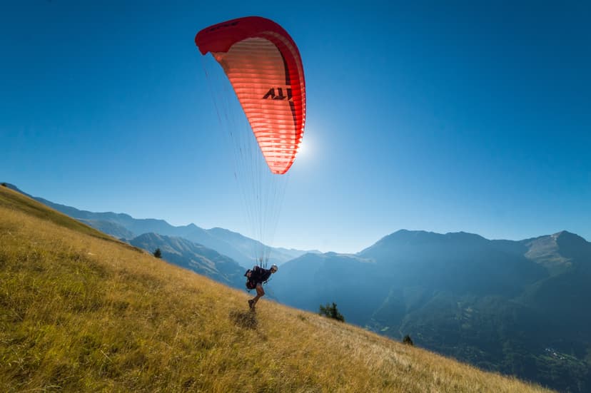 Parapente dans les Alpes du Sud